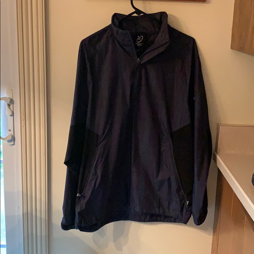 Wind Jacket. Zero Restriction